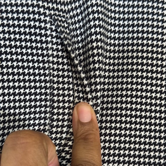 Chico's Juliet Straight-Leg Houndstooth Pants | Size 3 (US 16) - Picture 9 of 13